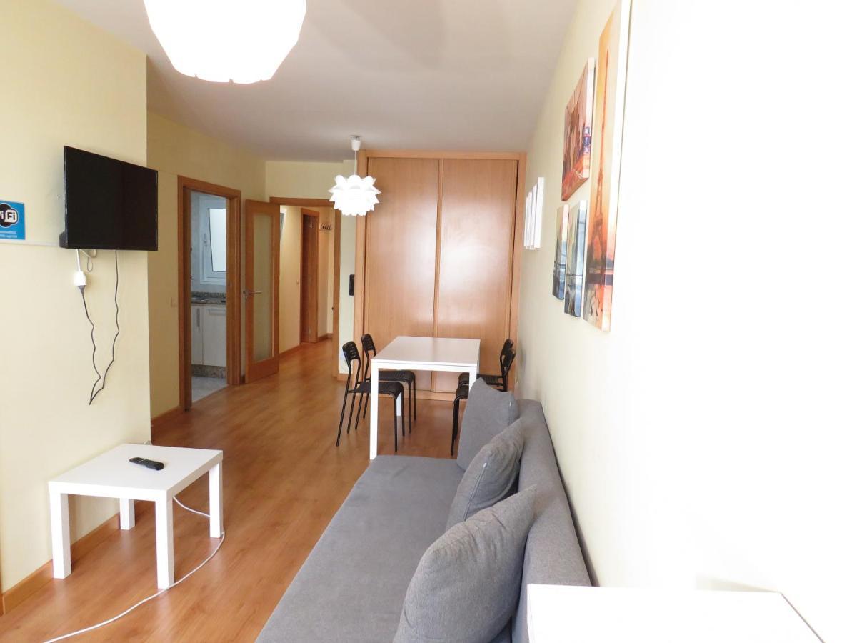 San Pedro 64 Ap Apartment Lugo Bagian luar foto