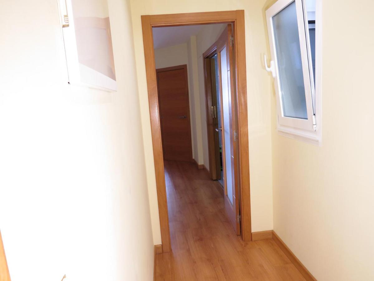 San Pedro 64 Ap Apartment Lugo Bagian luar foto