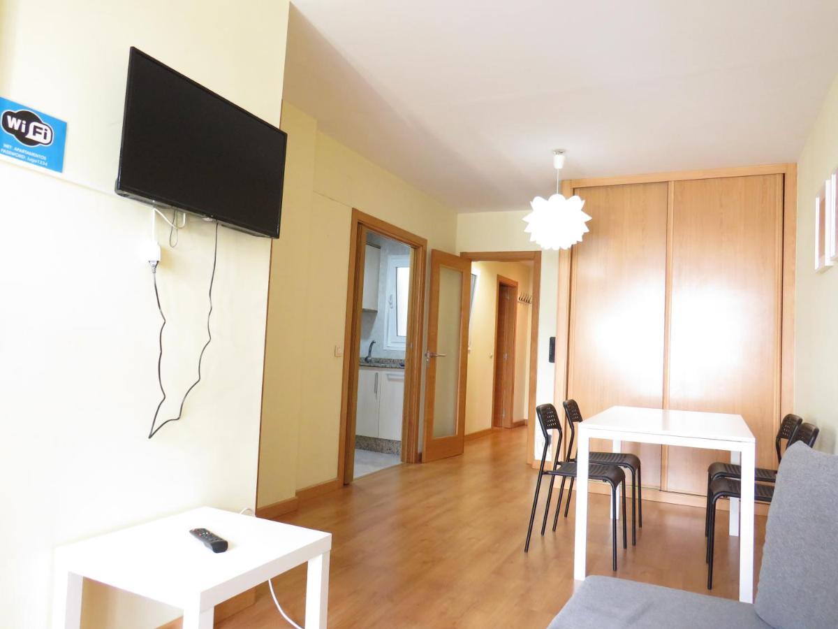 San Pedro 64 Ap Apartment Lugo Bagian luar foto