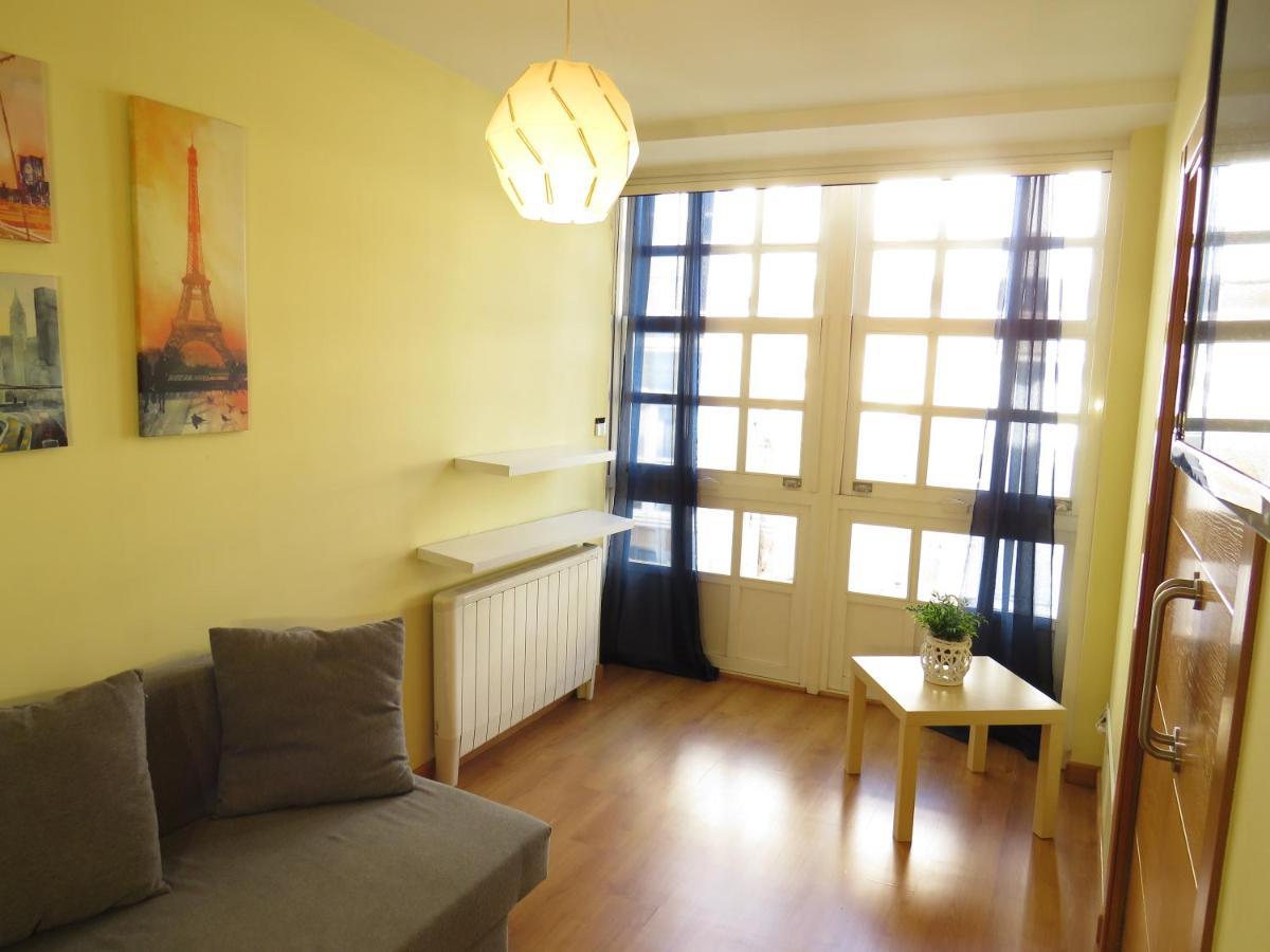 San Pedro 64 Ap Apartment Lugo Bagian luar foto